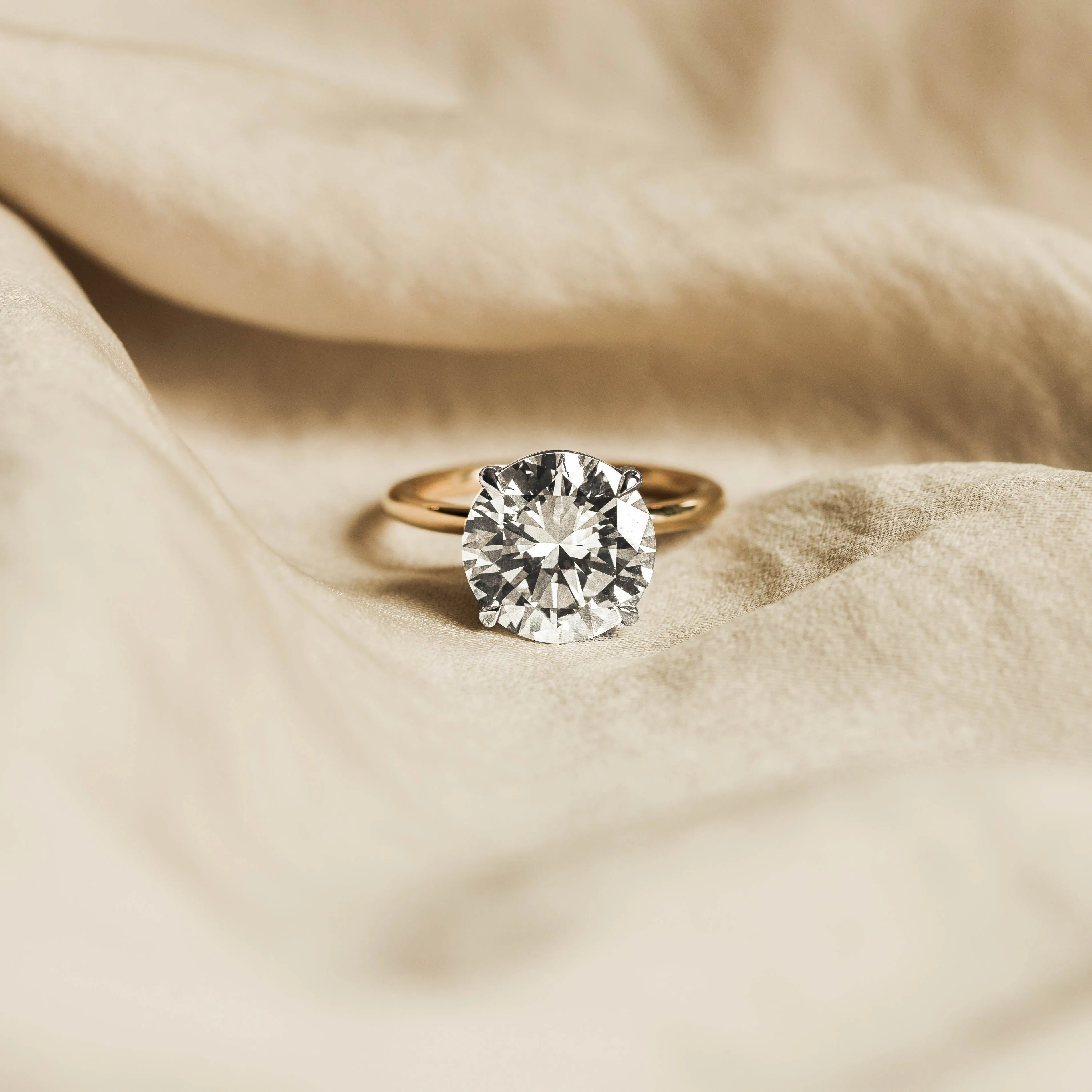 5 Carat Round Brilliant Diamond Engagement in 18K Yellow Gold Platinum GIA Certified