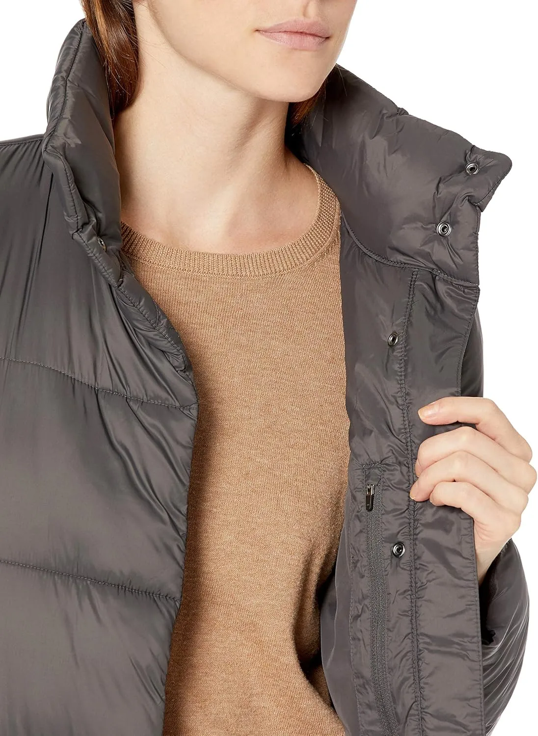 Amazon Essentials Women's Lightweight Full-Zip Water-Resistant Long Cocoon Puffer Winter Coat