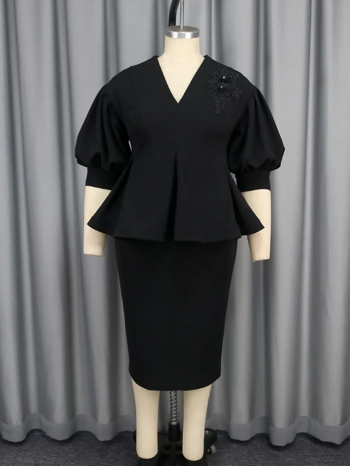 AOMEI Business Suit Sets for Women's 2 Piece Outfits V Neck Peplum Tops Floral Applique Formal Pencil Midi Skirt Suit
