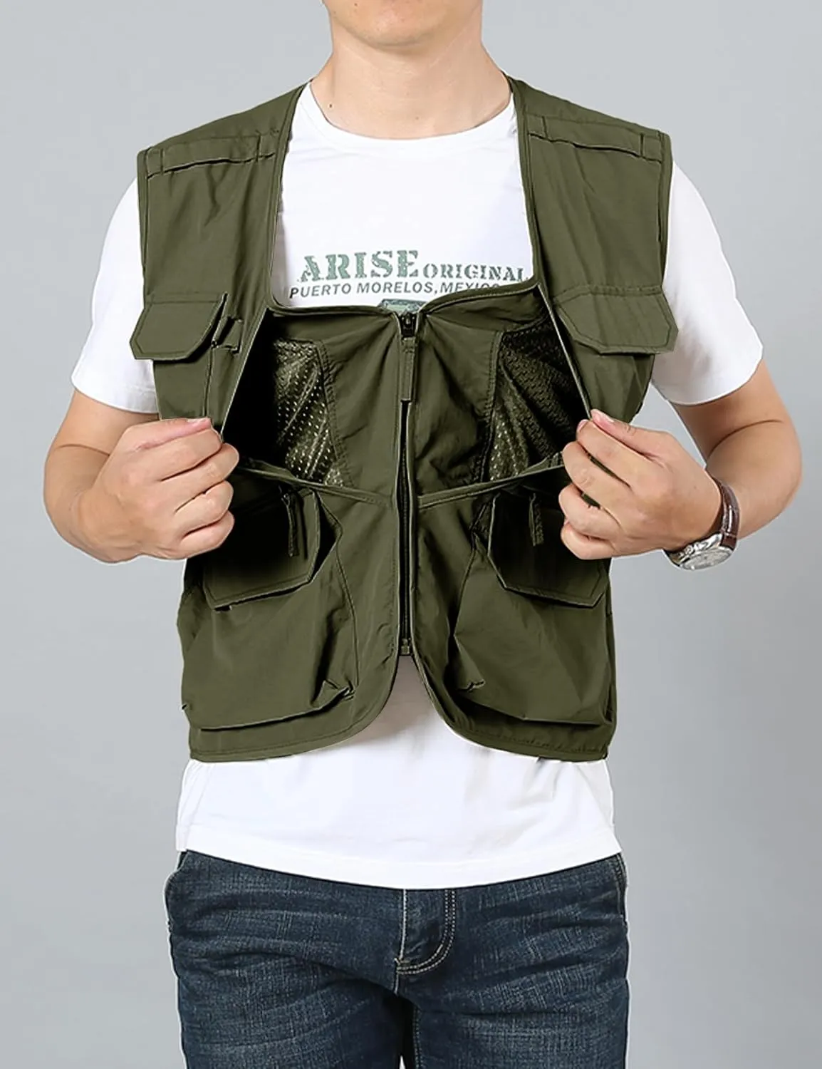 Arssm Men's Fishing Vest Outdoor Cargo Safari Hiking Travel Casual Lightweight Utility Vest With Pockets