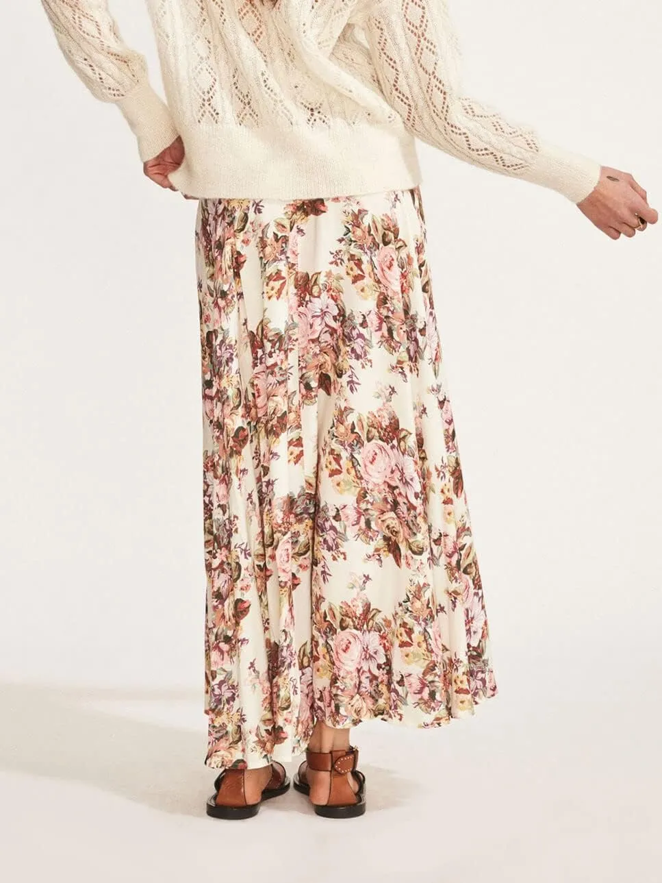 CHARTOU Women's Summer Beach Boho Floral Print Elastic Smocked Waist Ruffle Flowy Swing Maxi Skirt