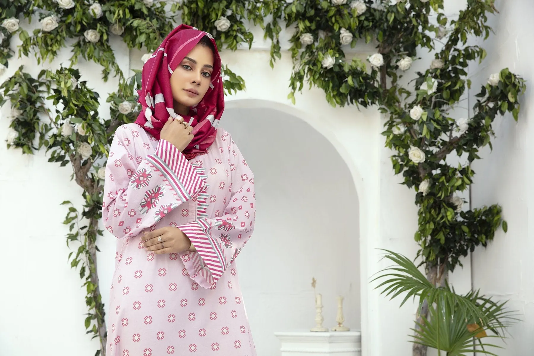 DE20-05 Printed Stitched Fustaan  1PC