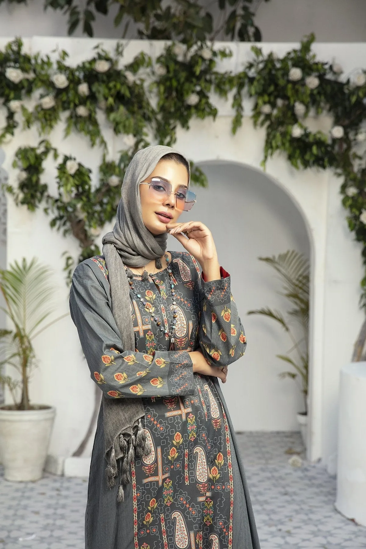 DE20-17 Printed Stitched Fustaan  1PC
