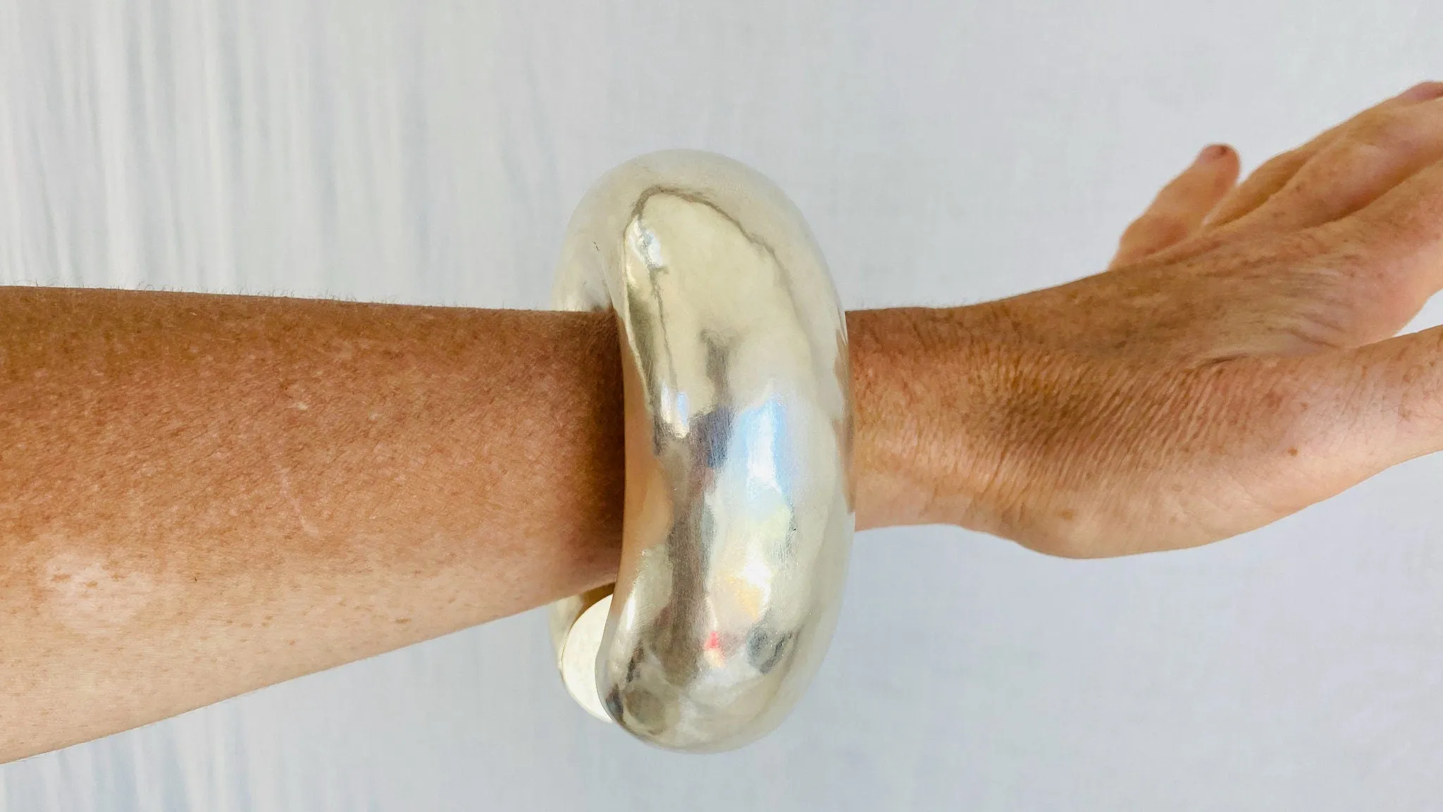 Karen Hill Tribe Sterling Silver SINGLE Bangle. Chunky. Gorgeous