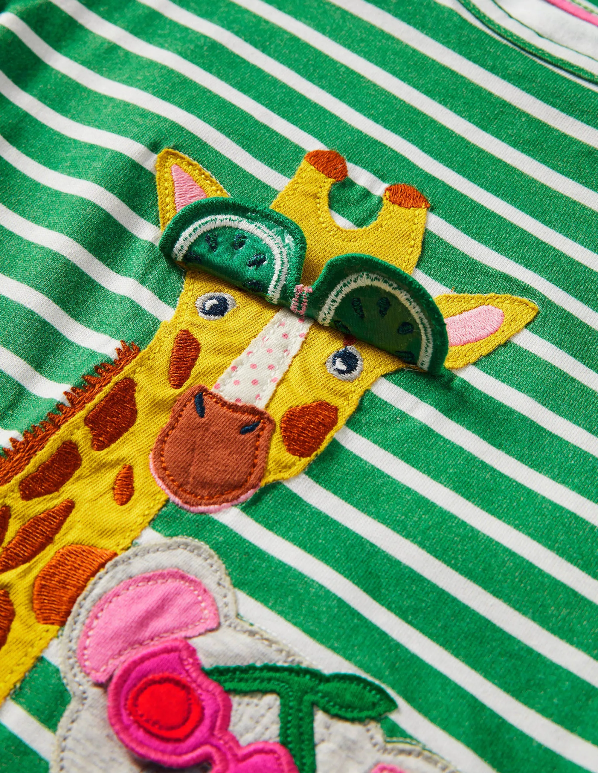 Lift-the-flap T-shirt-Tropical Green/ Ivory Giraffe