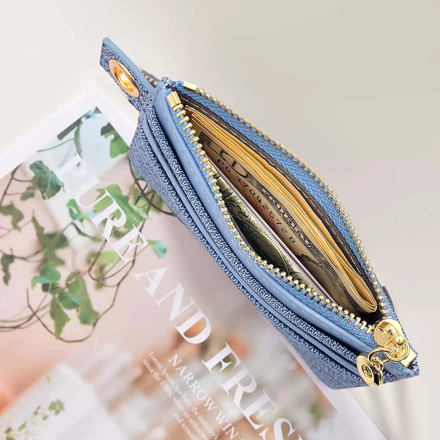 M-Plateau Key Chain Wallet Women, Credit Card Holder for Women with Metal Key Chain Ring for Car Keys,Ladies Mini Purse with ID Window and Zipper Pocket (Eyelet Blue)