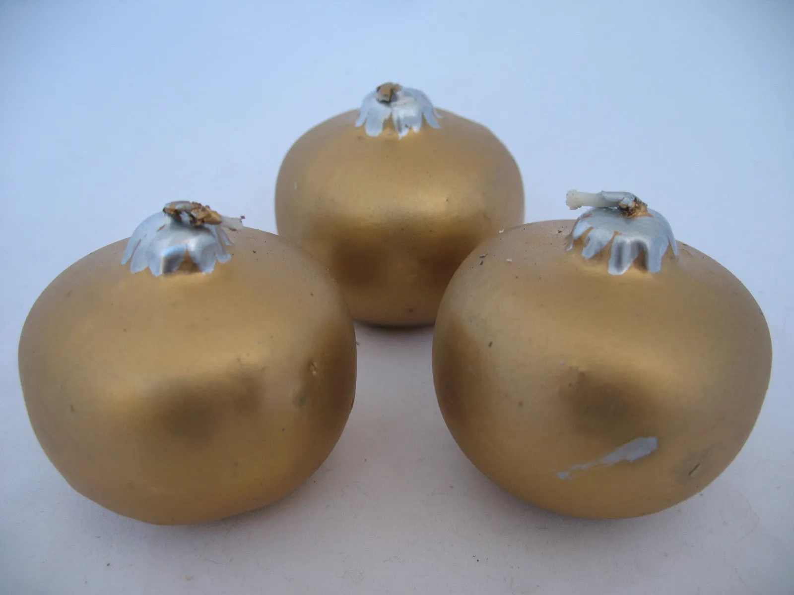 NEW NIB LOT 9-pcs SET CHRISTMAS Holiday FLOATING BALL CANDLES Gold NAVY BLUE RED
