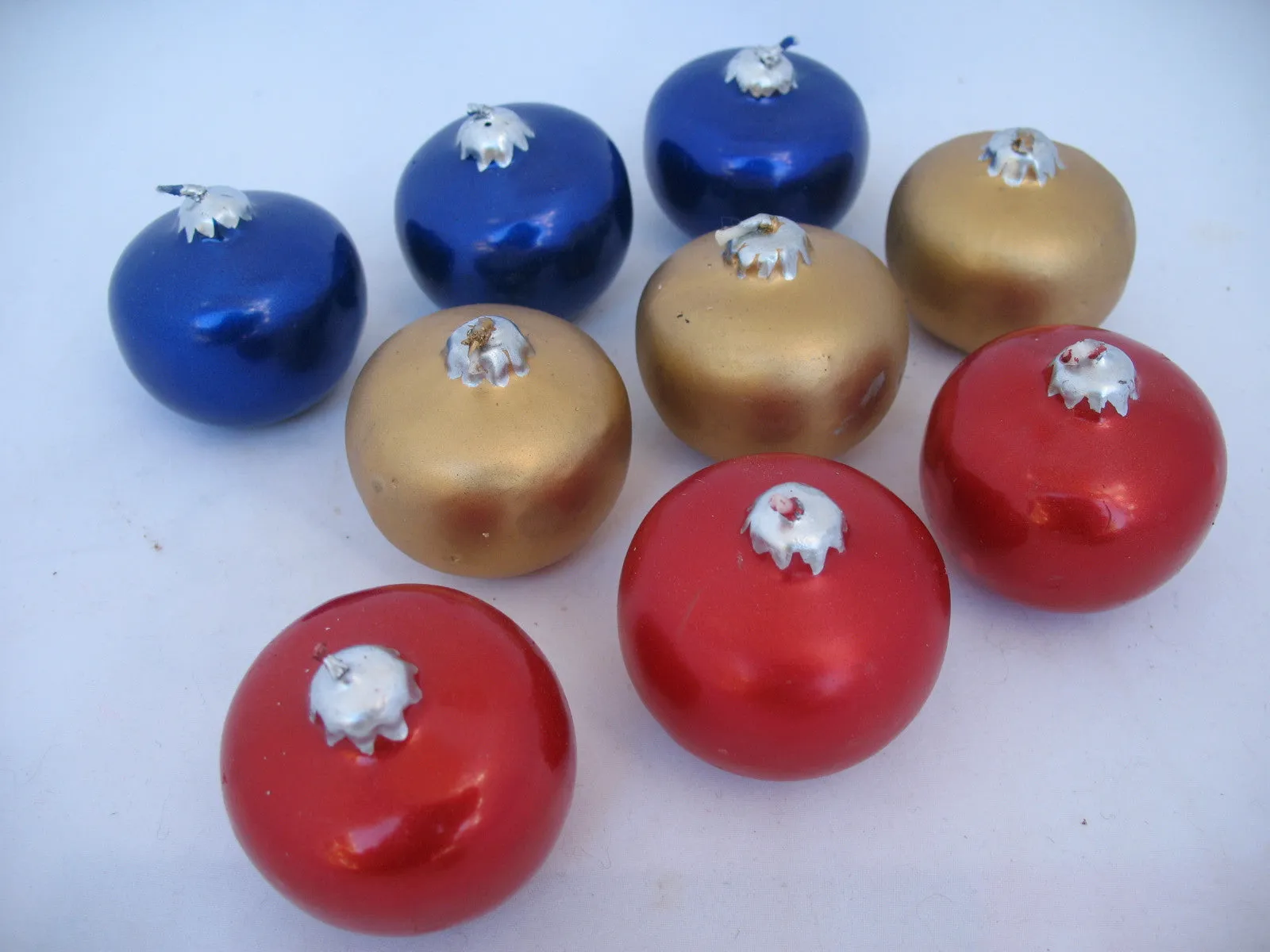 NEW NIB LOT 9-pcs SET CHRISTMAS Holiday FLOATING BALL CANDLES Gold NAVY BLUE RED