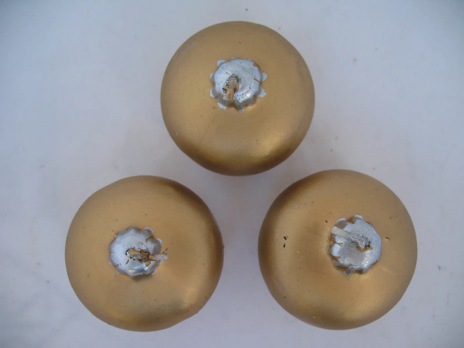 NEW NIB LOT 9-pcs SET CHRISTMAS Holiday FLOATING BALL CANDLES Gold NAVY BLUE RED