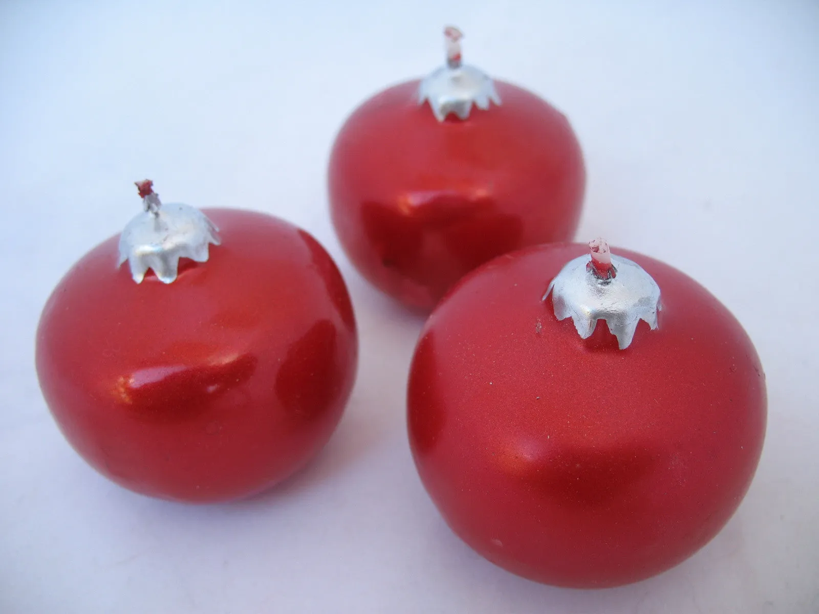 NEW NIB LOT 9-pcs SET CHRISTMAS Holiday FLOATING BALL CANDLES Gold NAVY BLUE RED
