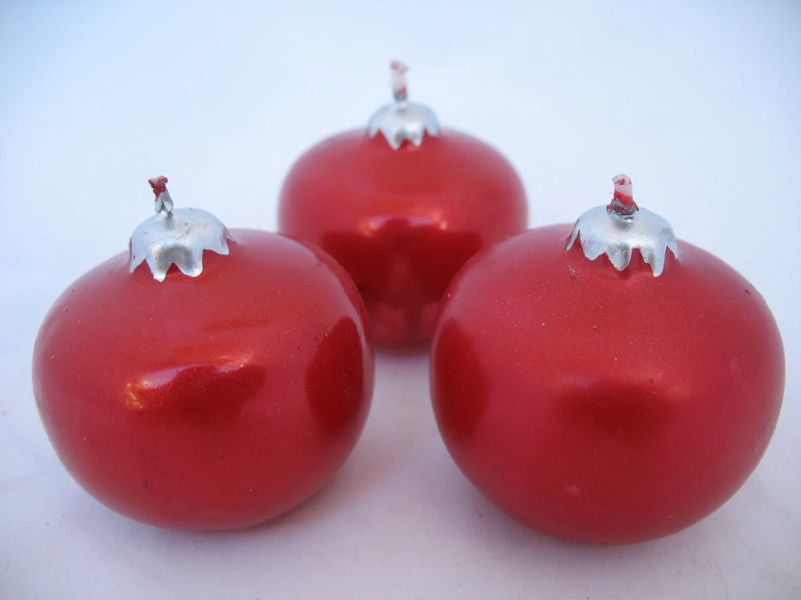 NEW NIB LOT 9-pcs SET CHRISTMAS Holiday FLOATING BALL CANDLES Gold NAVY BLUE RED