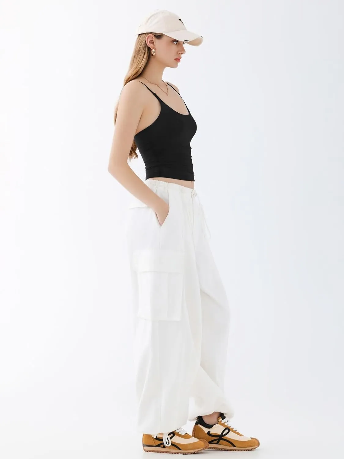 REORIA Women's Sexy Scoop Neck Tank Top Summer Sleeveless Cute Y2K Cami Tops Basic Going Out Crop Shirt