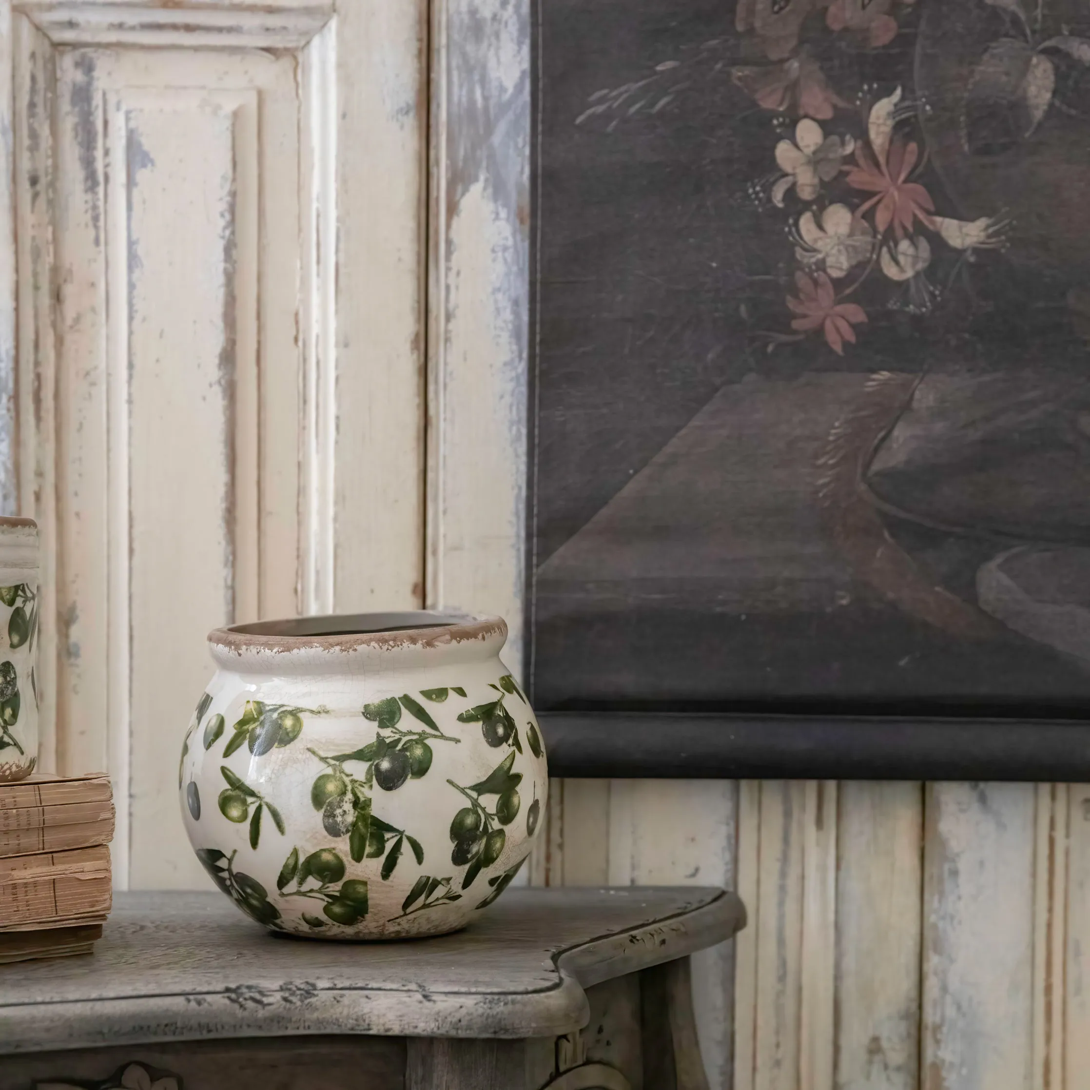 Round Olive Planter