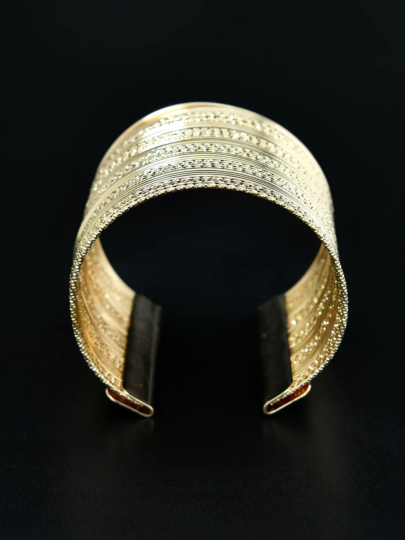 Shiny Wired Cuff
