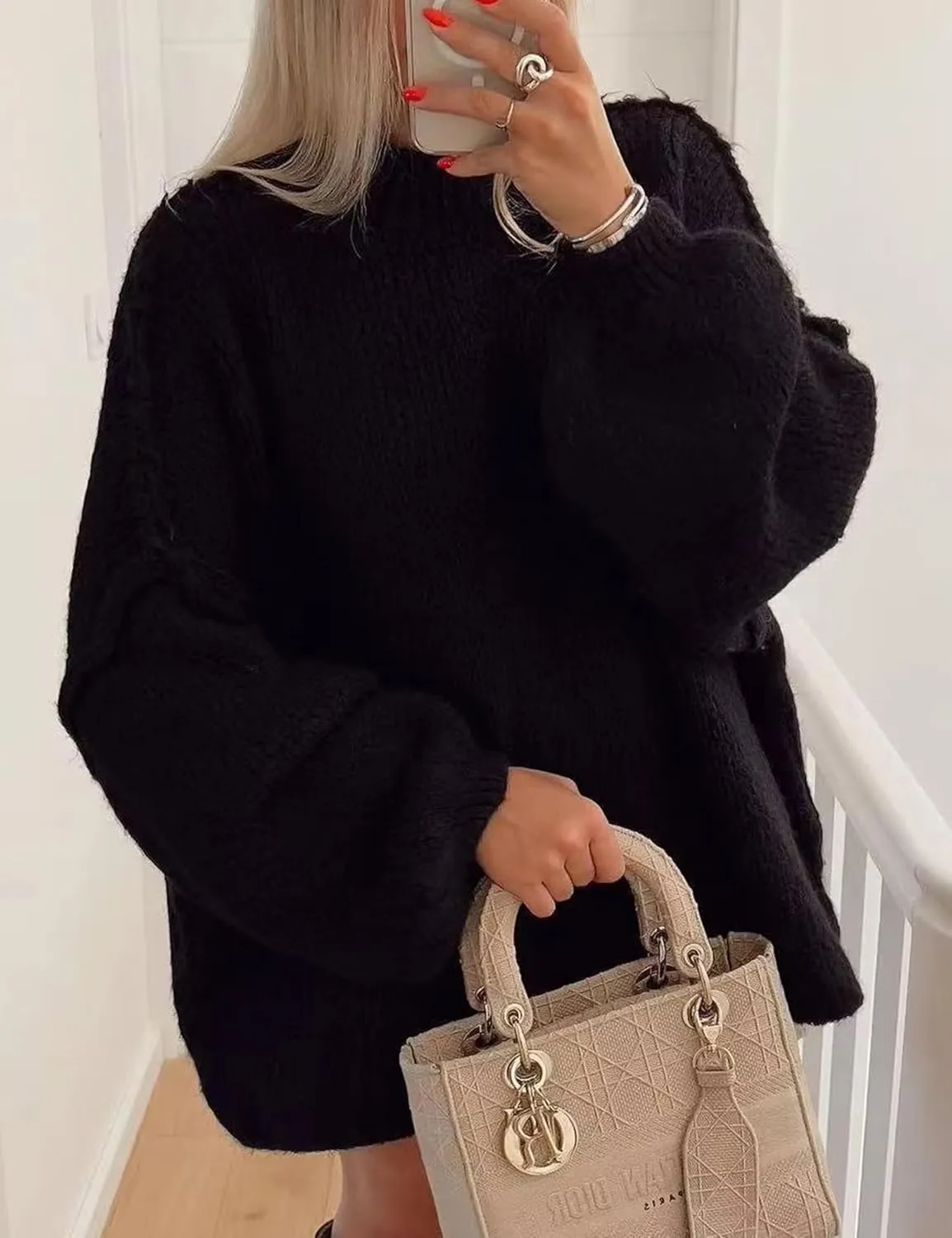 Women's Oversized Crewneck Fall Sweaters for Women 2024 Long Sleeve Fuzzy Knit Chunky Pullover Sweater