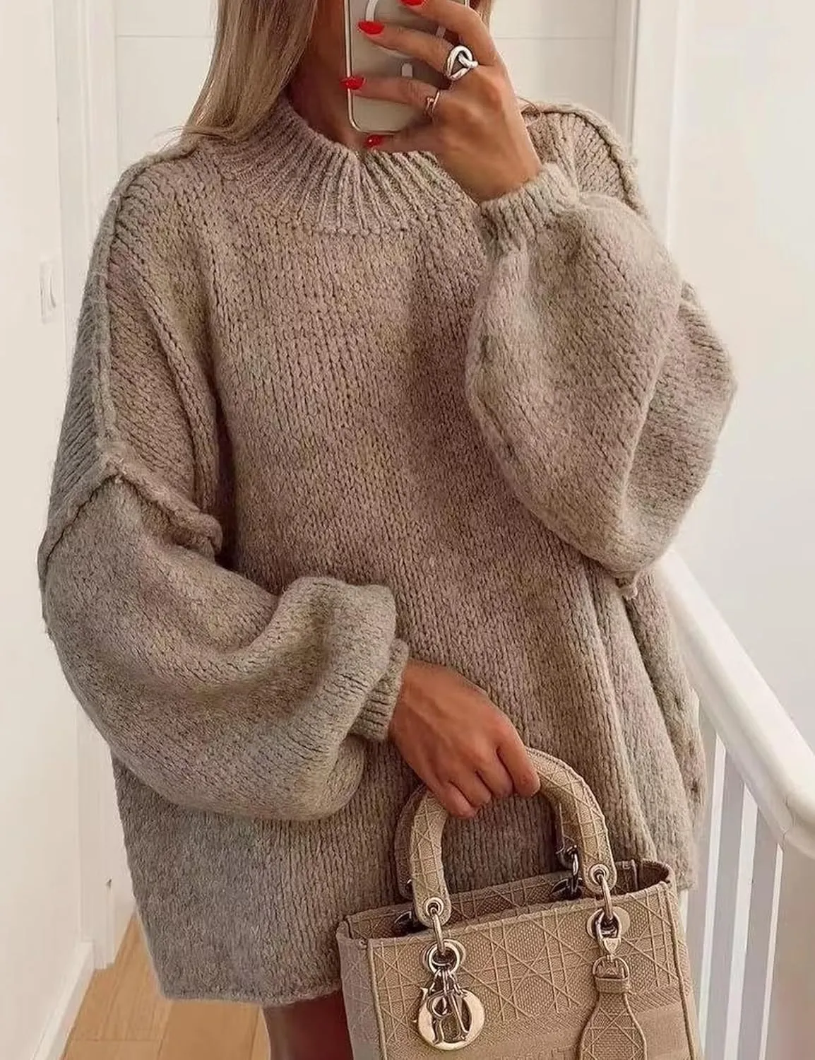 Women's Oversized Crewneck Fall Sweaters for Women 2024 Long Sleeve Fuzzy Knit Chunky Pullover Sweater