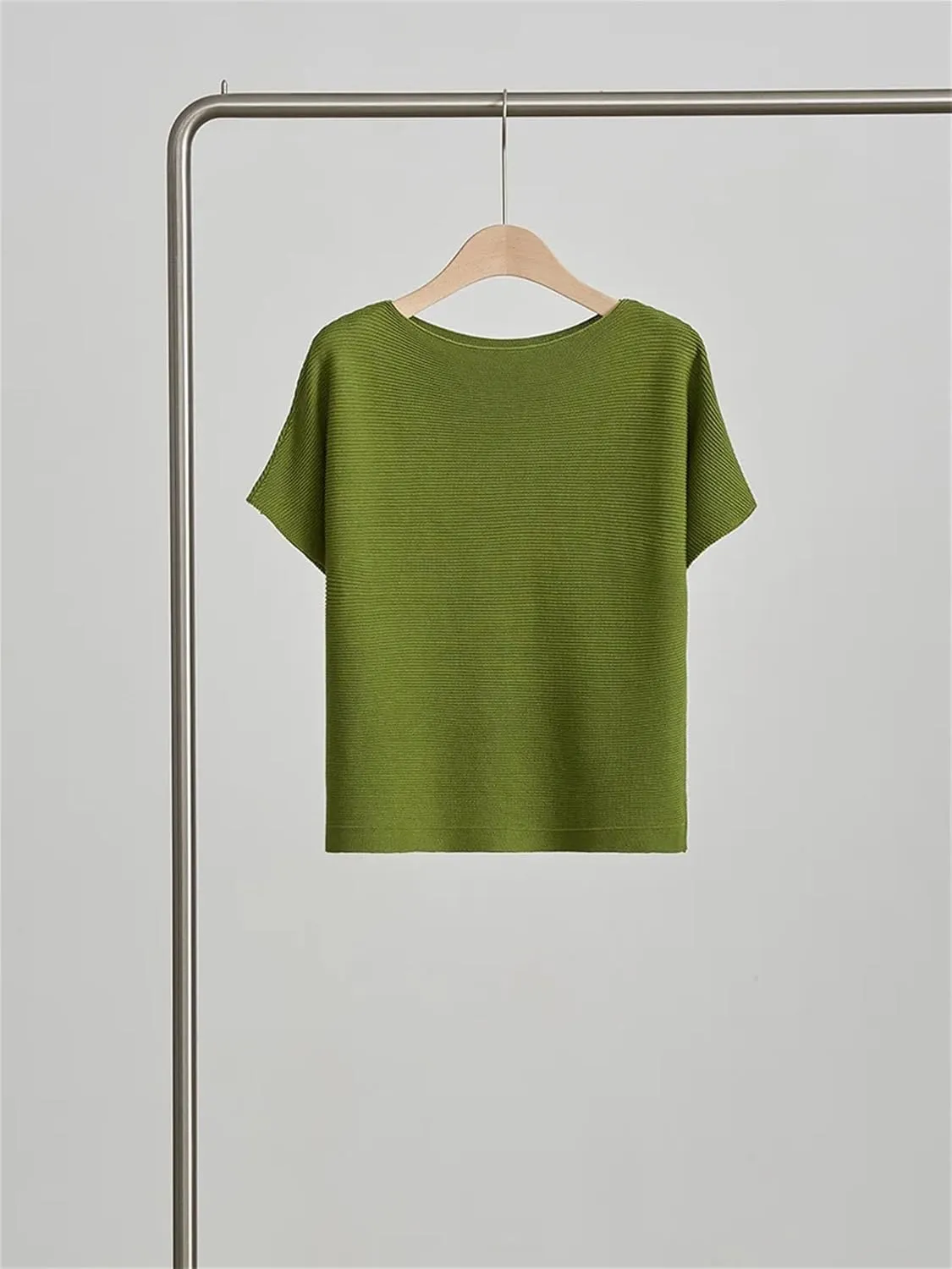 Women's Summer Knitted T-Shirts Short Sleeved Loose T Shirt Tops Silk Satin Camisole Tank Tops